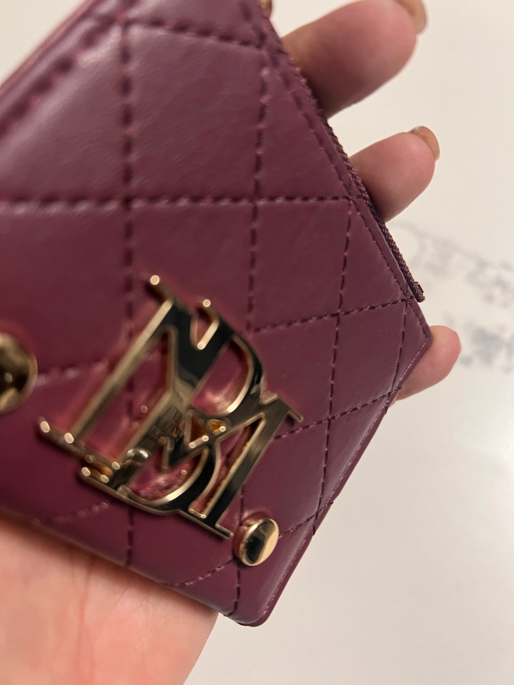 Badgley Mischka Quilted Card & Key Holder in Burgundy with Gold Hardware - Picture 5 of 8